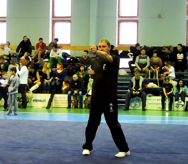 Выступление Ивана Стрючкова на Чемпионате по ушу Волгоградской области, январь 2015 года